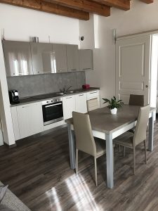 sala da pranzo appartamento 2